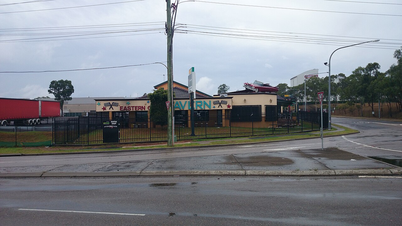 Eastern Creek Tavern building in Huntingwood, photographed in 2014